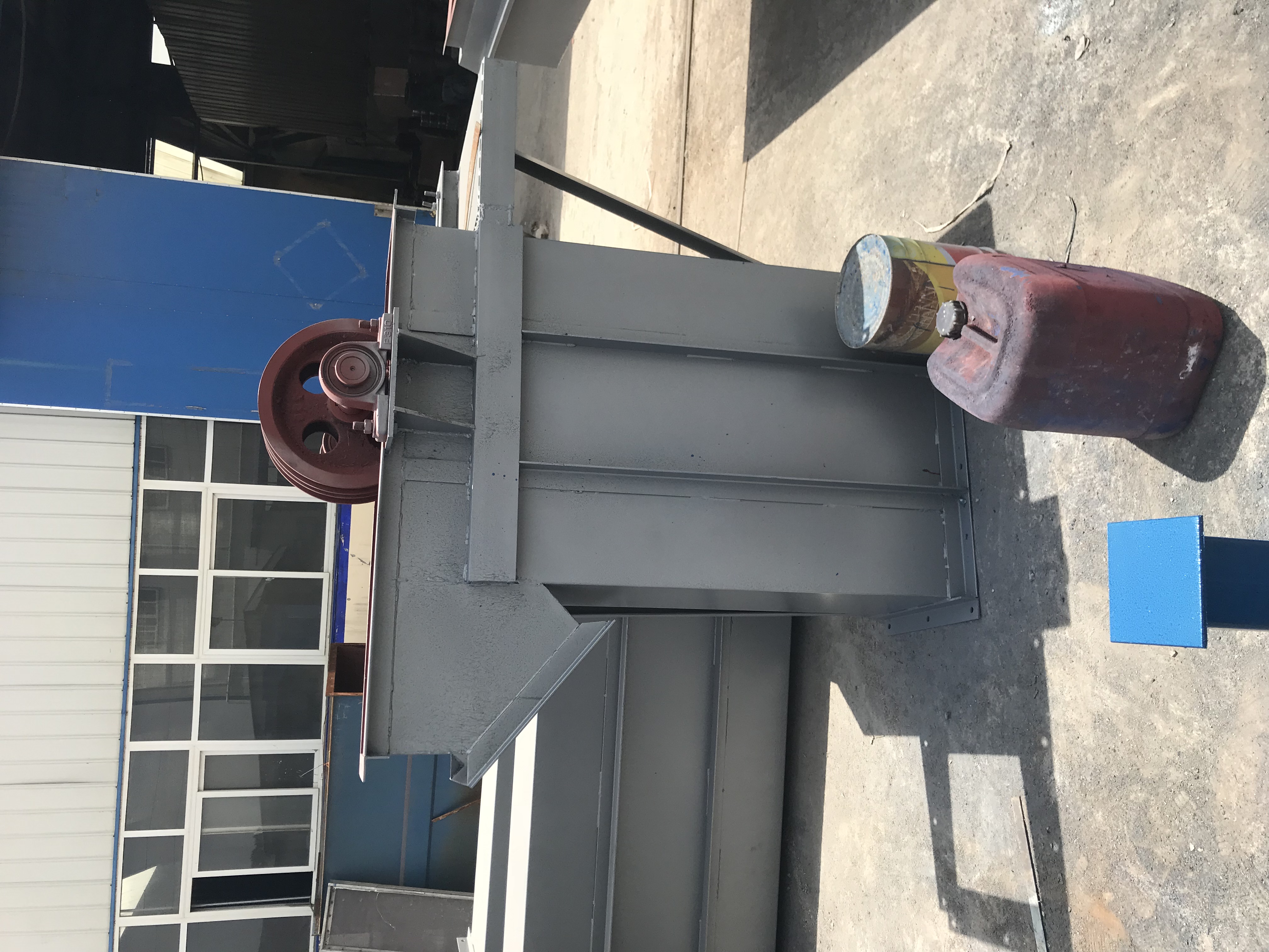 斗式提升機剎車、逆止、密封、潤滑問題都需要在設計